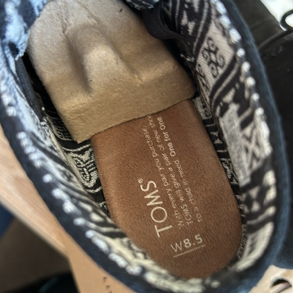 Tom’s suede wedge bootie - Picture 5 of 5